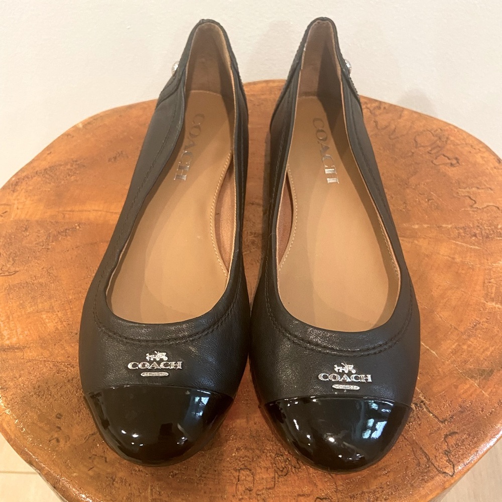 Coach flats